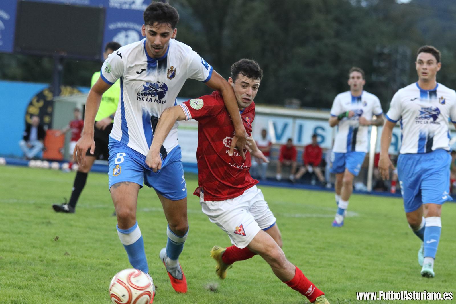 El Ceares salva un punto en el añadido ante un Mosconia que pudo golear