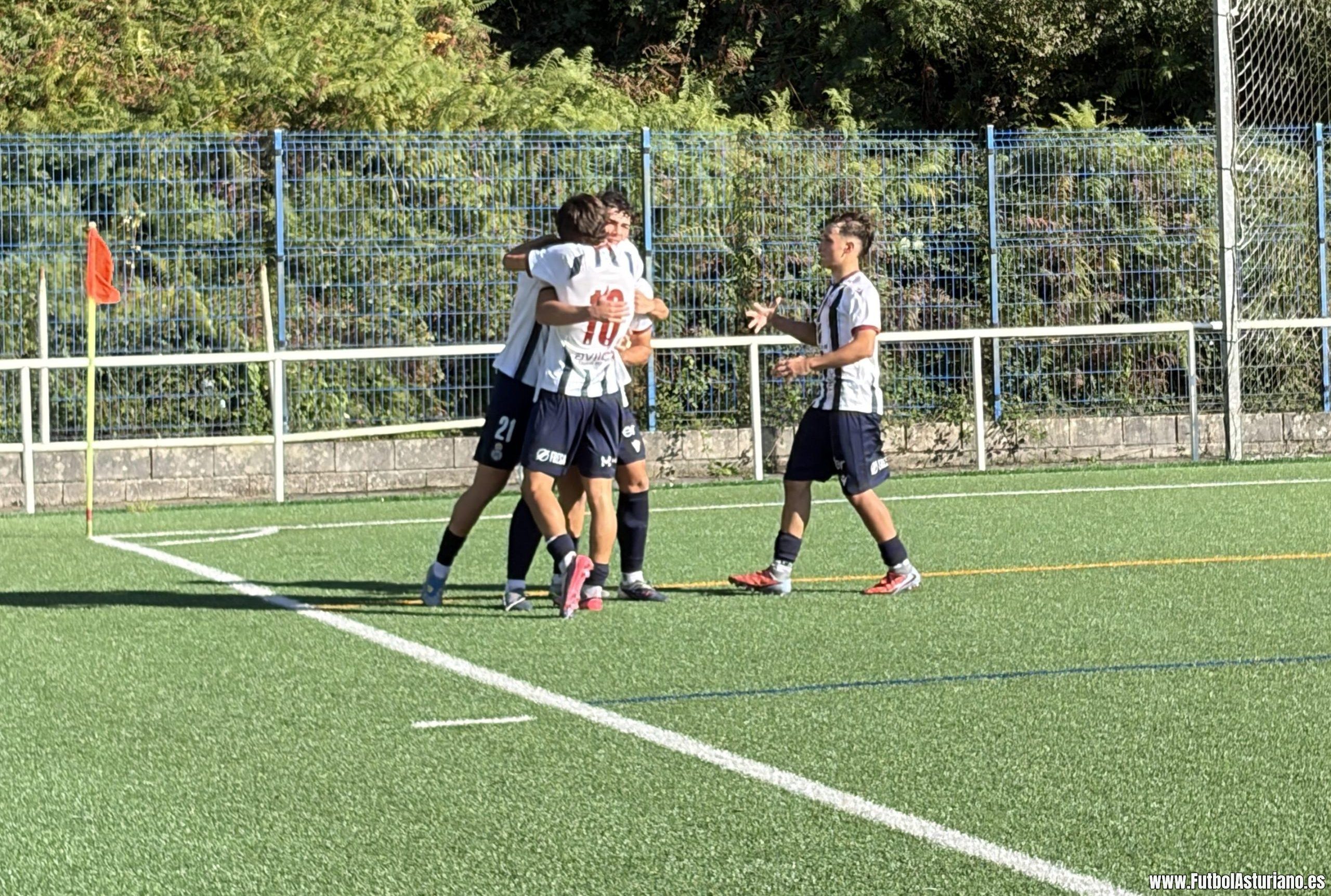 El Avilés empata «in extremis» ante el Ural