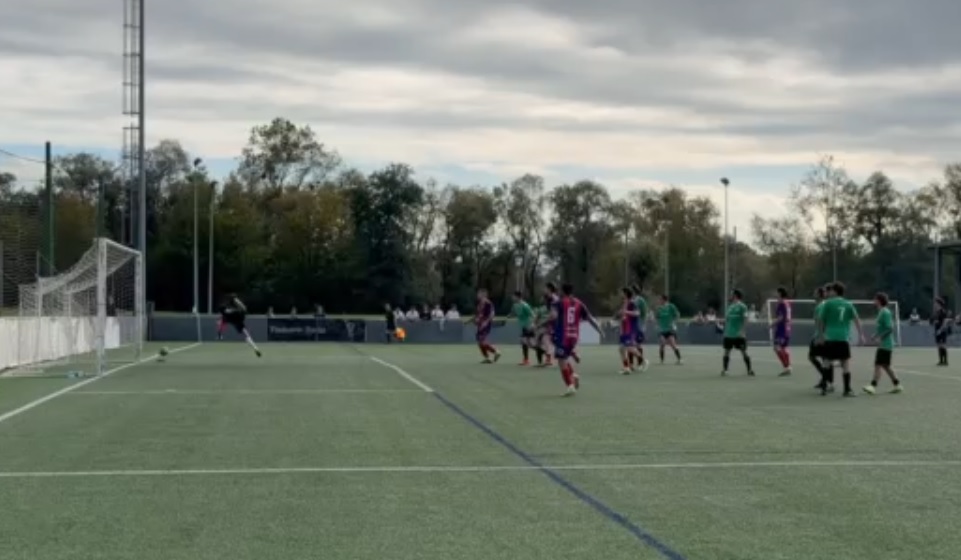 Polémica en La Fresneda: un gol que no entró decide el partido