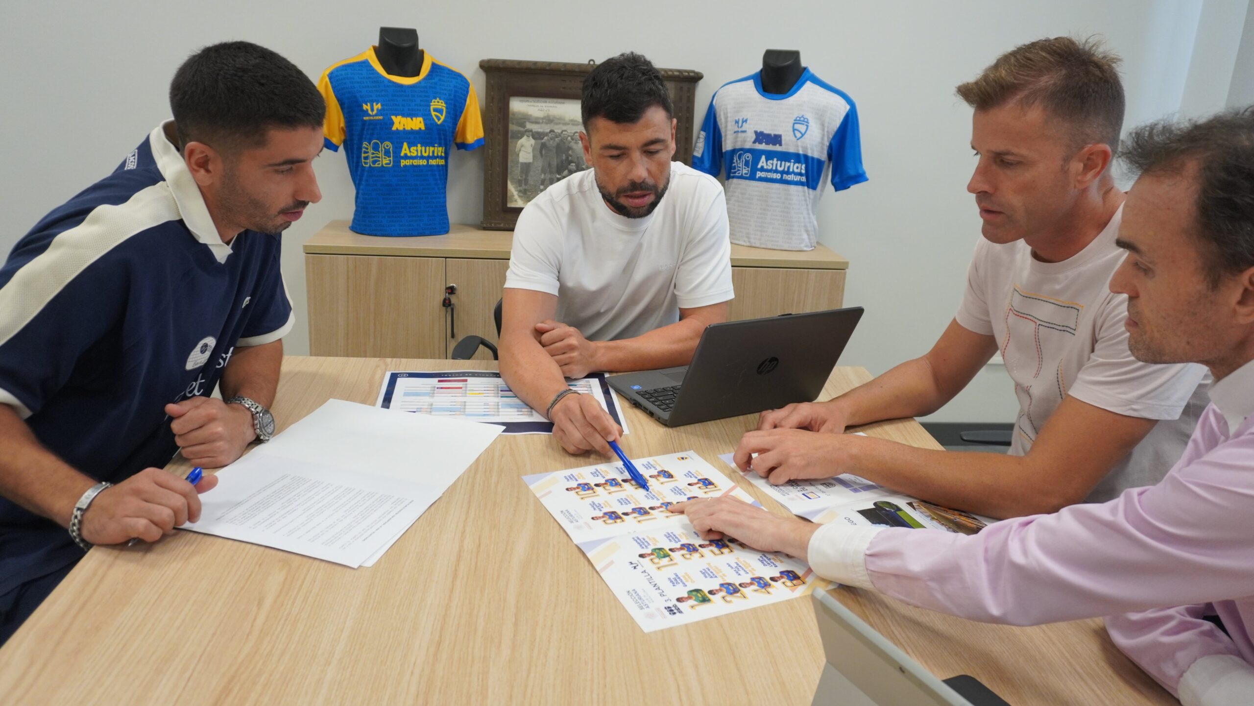 Isma Piñera y José Ángel «Cote» dirigirán la Selección Asturiana sub-16